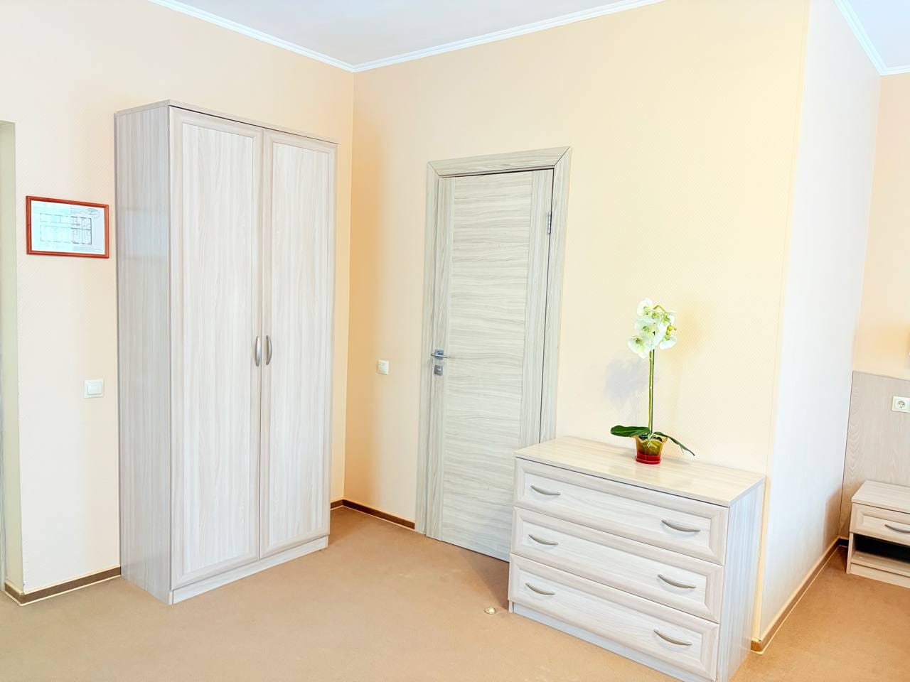 Однокомнатный номер «Полулюкс»